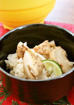 レンジで簡単！芳醇な香りの松茸ごはん-レシピのメイン写真