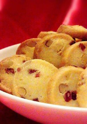 ＊❀クランベリーと胡桃のクッキー ❀＊-レシピのメイン写真