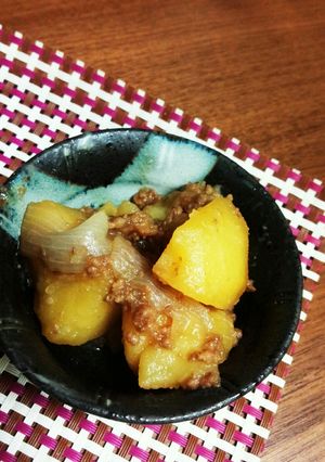 主婦だけが知ってる…肉じゃがの美味しい所-レシピのメイン写真