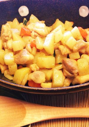 鶏肉じゃがのカレー炒め-レシピのメイン写真