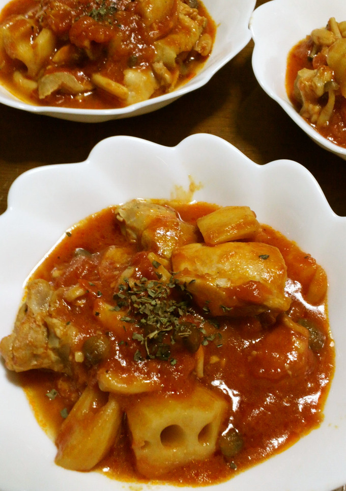 楽ちん♪れんこんと鶏もも肉のトマト煮込み-レシピのメイン写真