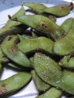 フライパンDE枝豆の蒸し焼き♪-レシピのメイン写真