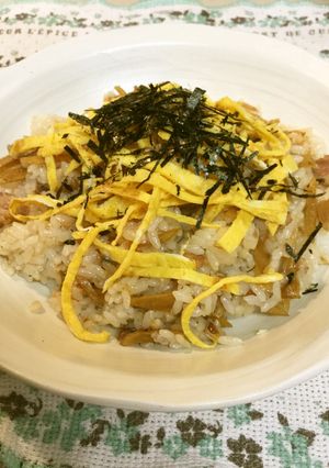 甘辛ごぼうと蒲焼の混ぜ飯☆鰻やさんまで-レシピのメイン写真