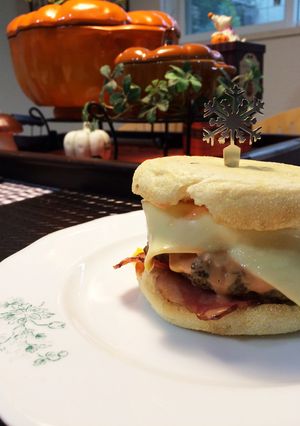おうちカフェ 簡単早い※月見バーガー-レシピのメイン写真