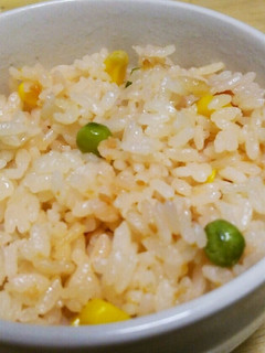 簡単すぐ♪鮭フレークの炊き込みご飯-レシピのメイン写真