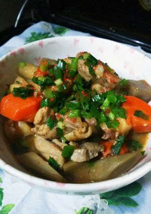 鶏モモ肉とゴボウの味噌煮込み（もつ煮風）-レシピのメイン写真