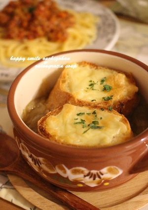 本格的！でも簡単♥オニオングラタンスープ-レシピのメイン写真
