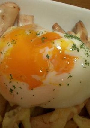 イカとエリンギマヨ。温玉のせ♪-レシピのメイン写真
