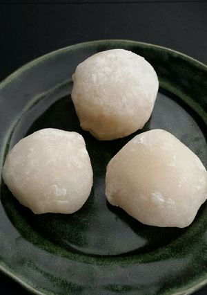 シャキシャキ食感がたまらない♪梨大福-レシピのメイン写真