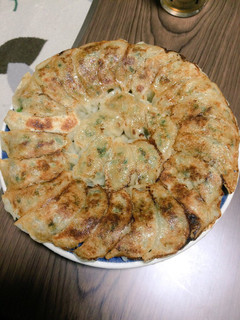 ジュワッとする餃子-レシピのメイン写真