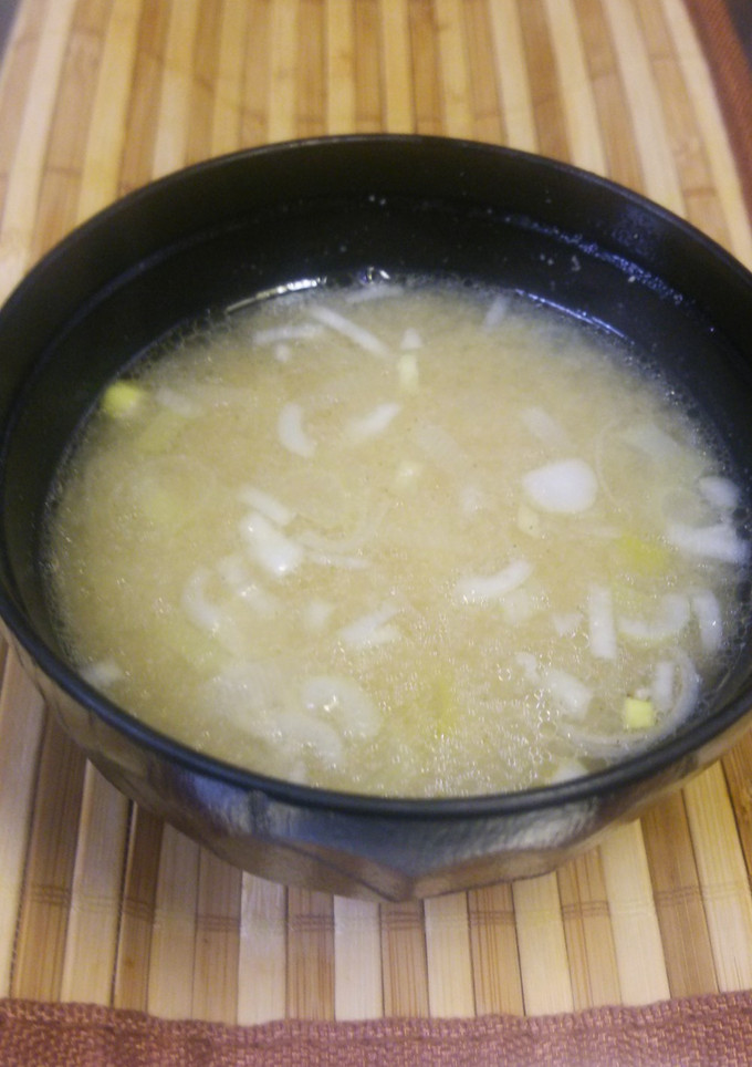 しゃぶしゃぶ残り汁ネギだけとろとろ味噌汁-レシピのメイン写真