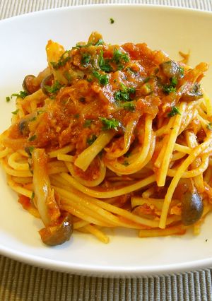 簡単！きのことツナの濃厚トマト風味パスタ-レシピのメイン写真