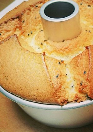 黒ごまとサツマイモの豆乳シフォンケーキ-レシピのメイン写真