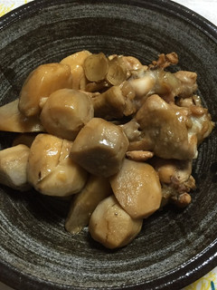 圧力鍋で☆鶏手羽元と里芋の煮物♪-レシピのメイン写真