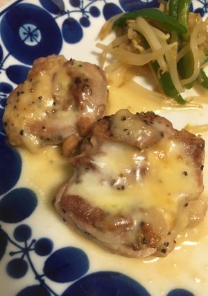 簡単☆鳥肉チーズ白ワイン蒸し-レシピのメイン写真