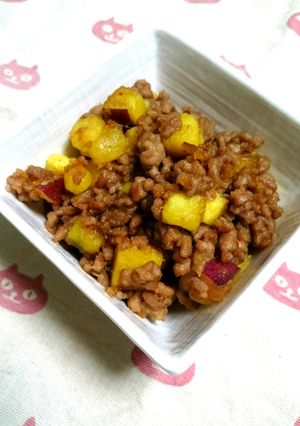 さつまいもと豚挽き肉の旨そぼろ-レシピのメイン写真