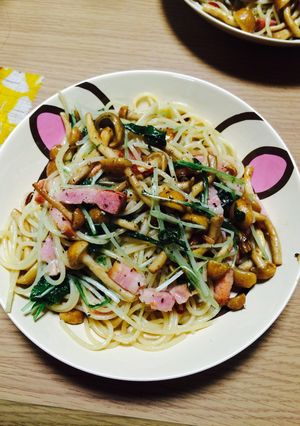 なめことベーコンのペペロンチーノ-レシピのメイン写真
