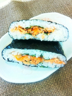 鮭バター醤油と大葉のおにぎらず✳美味し✌-レシピのメイン写真