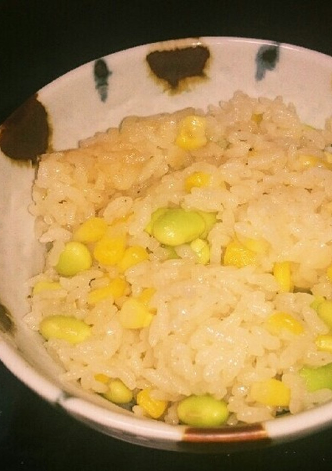 とうもろこしと枝豆のバター醤油ごはん-レシピのメイン写真