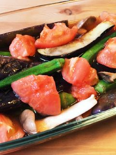 茄子とトマトと野菜の煮浸し♡簡単めんつゆ-レシピのメイン写真
