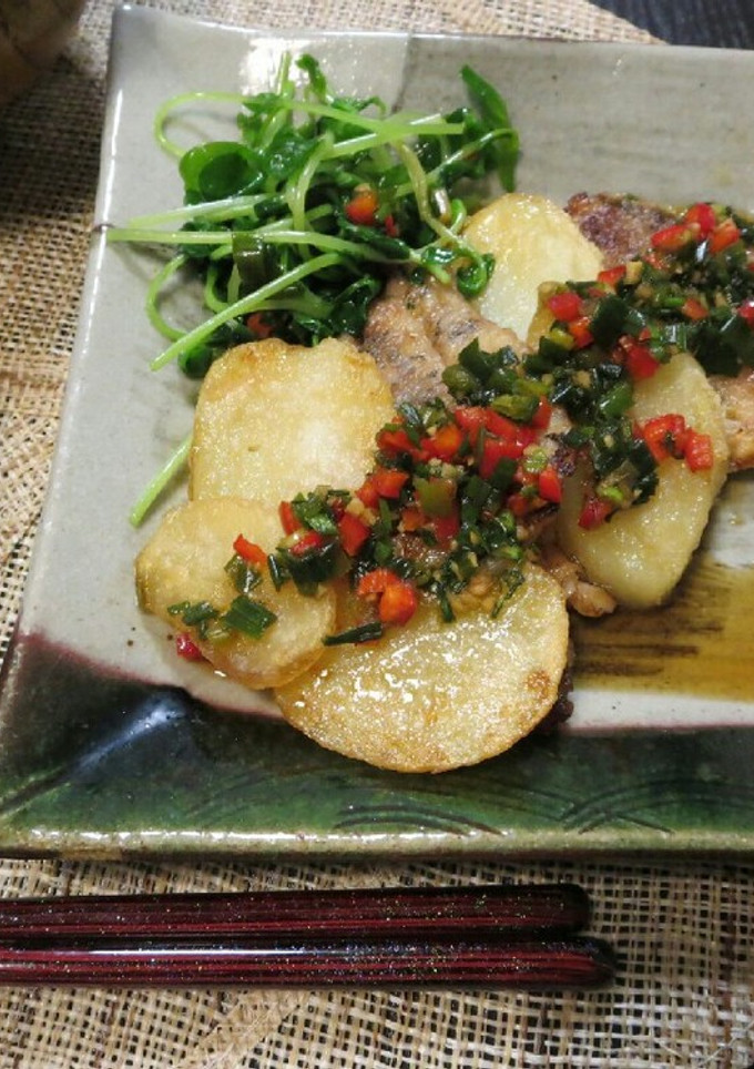 鯵とじゃがいもの揚げ焼き☆香味ソース-レシピのメイン写真