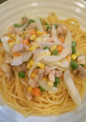 簡単で適当なチキンのホワイトスープパスタ-レシピのメイン写真