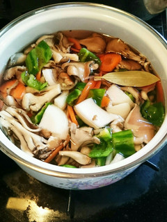 油を使わない! 澄んだコンソメ野菜スープ-レシピのメイン写真