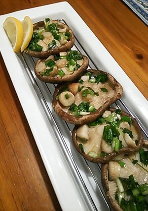 葱のせ☆うま～っ☆じゅ～しぃ焼き椎茸♪-レシピのメイン写真