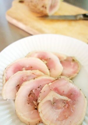 鶏モモ肉のチキン・ハム-レシピのメイン写真
