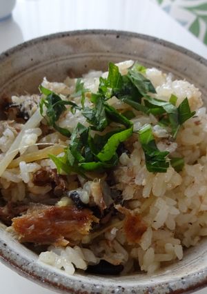 秋刀魚のみりん干し炊き込みごはん-レシピのメイン写真