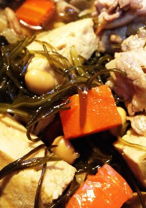 凍り豆腐と豚肉の切り昆布煮-レシピのメイン写真
