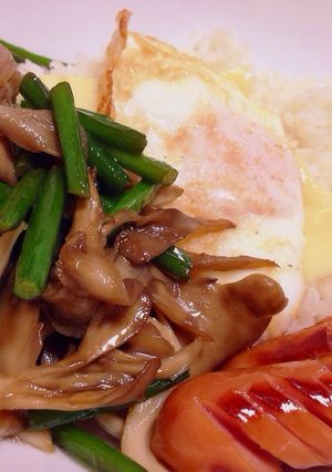 簡単！舞茸とニンニクの芽の焼肉タレ炒め-レシピのメイン写真