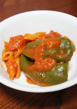 粉豆腐入りピーマン肉詰めのトマトソース煮-レシピのメイン写真