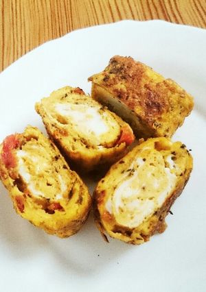 ドライトマトとチーズの卵焼き-レシピのメイン写真
