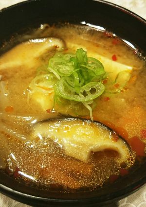 《ご飯を入れても》ピリッと辛い味噌スープ-レシピのメイン写真