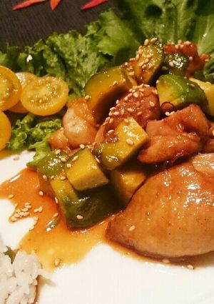 ☆鶏モモ肉とアボカドの照り焼き☆-レシピのメイン写真