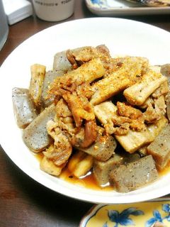 炊飯器で!ゴボウとこんにゃくの煮物♪-レシピのメイン写真