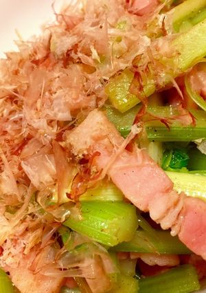 超簡単！セロリのベーコン炒め-レシピのメイン写真