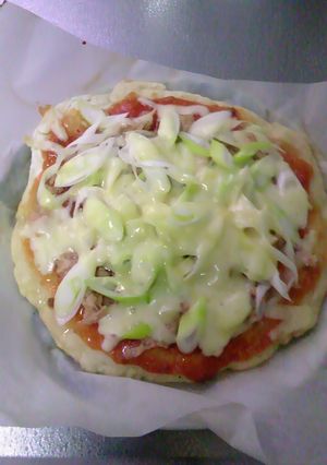 ツナと白ねぎのピザ-レシピのメイン写真