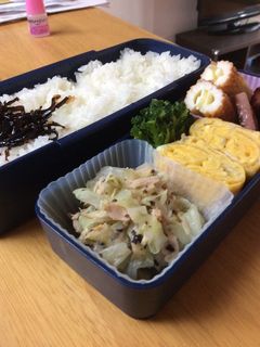 キャベツとシーチキンのゆかり和え-レシピのメイン写真