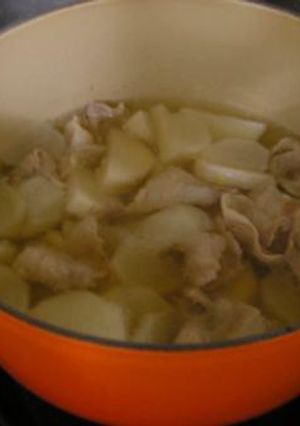 根菜と豚バラ肉のしょうが風味のスープ-レシピのメイン写真