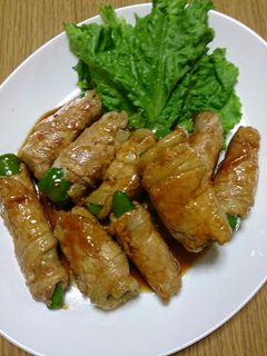 ご飯にピッタリ!万願寺唐辛子の肉巻き~♪-レシピのメイン写真