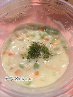 離乳食☆中期以降〜鮭のクリーシチュー-レシピのメイン写真