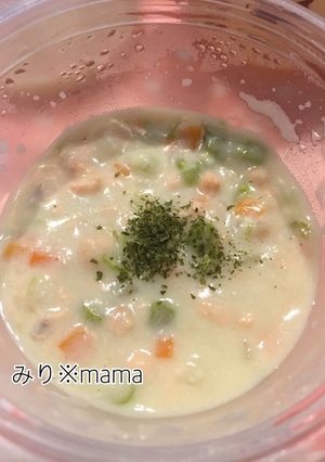 離乳食☆中期以降〜鮭のクリーシチュー-レシピのメイン写真