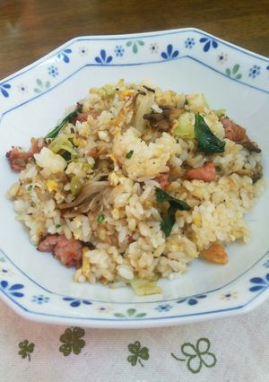 かんたん！秋薫るキノコ&シソチャーハン-レシピのメイン写真