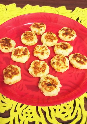 ☆離乳食 ジャガイモとしらすのお焼き☆-レシピのメイン写真