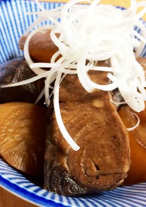 素朴な味わい、ぶり大根☆-レシピのメイン写真