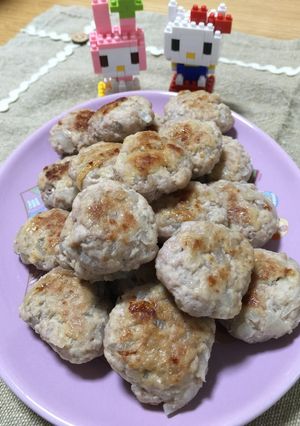 １歳の離乳食、粉豆腐入りハンバーグ-レシピのメイン写真
