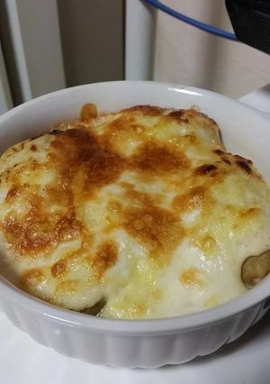 秋味濃厚ホワイトソース小芋丸ごとグラタン-レシピのメイン写真