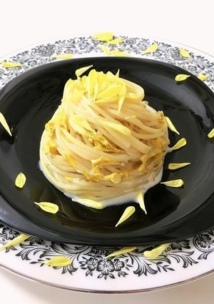 食用菊のチーズクリームパスタ-レシピのメイン写真